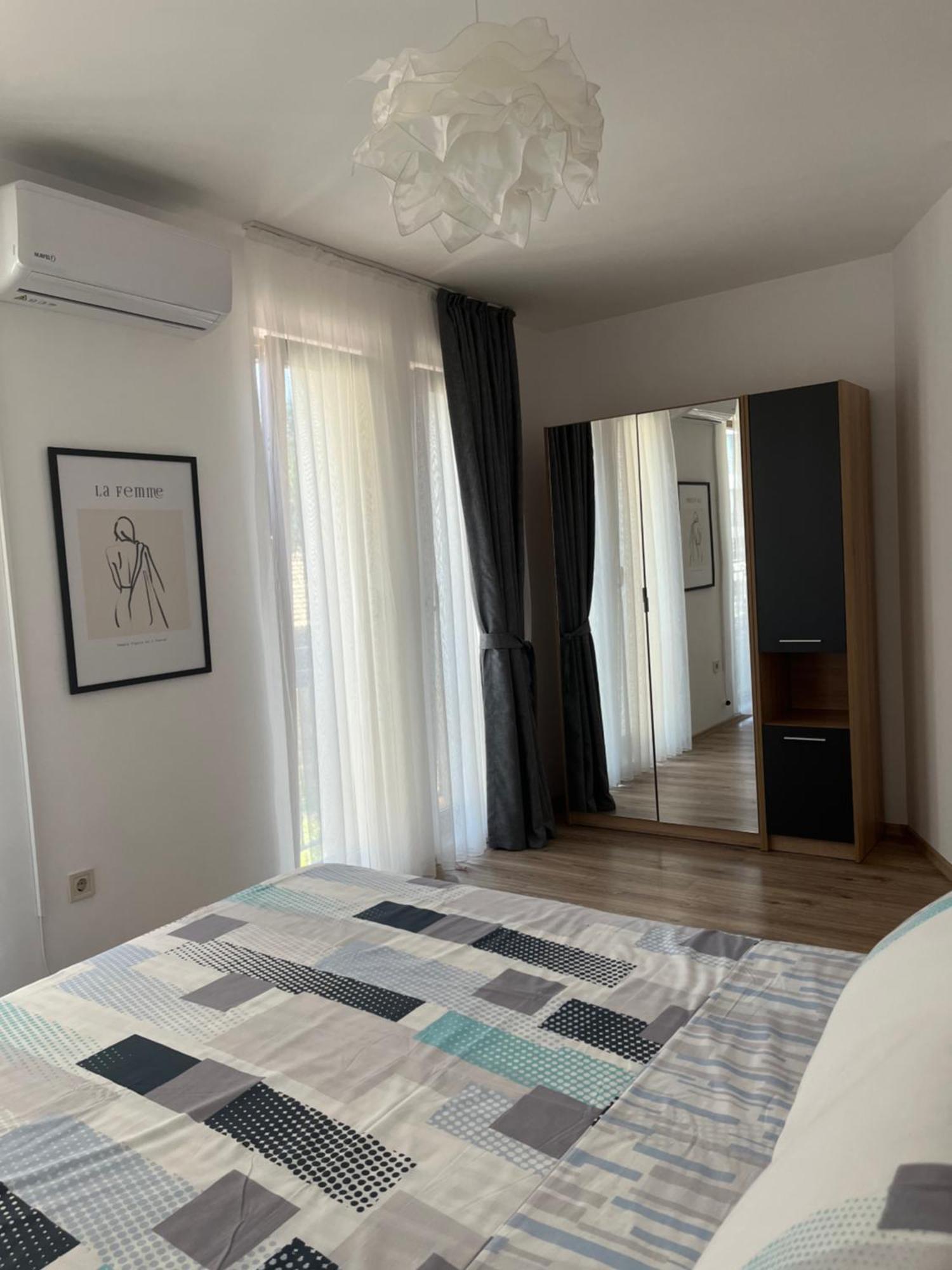 Azzurro Premium Apartment On Bulevard Bogoridi Burgas Zewnętrze zdjęcie