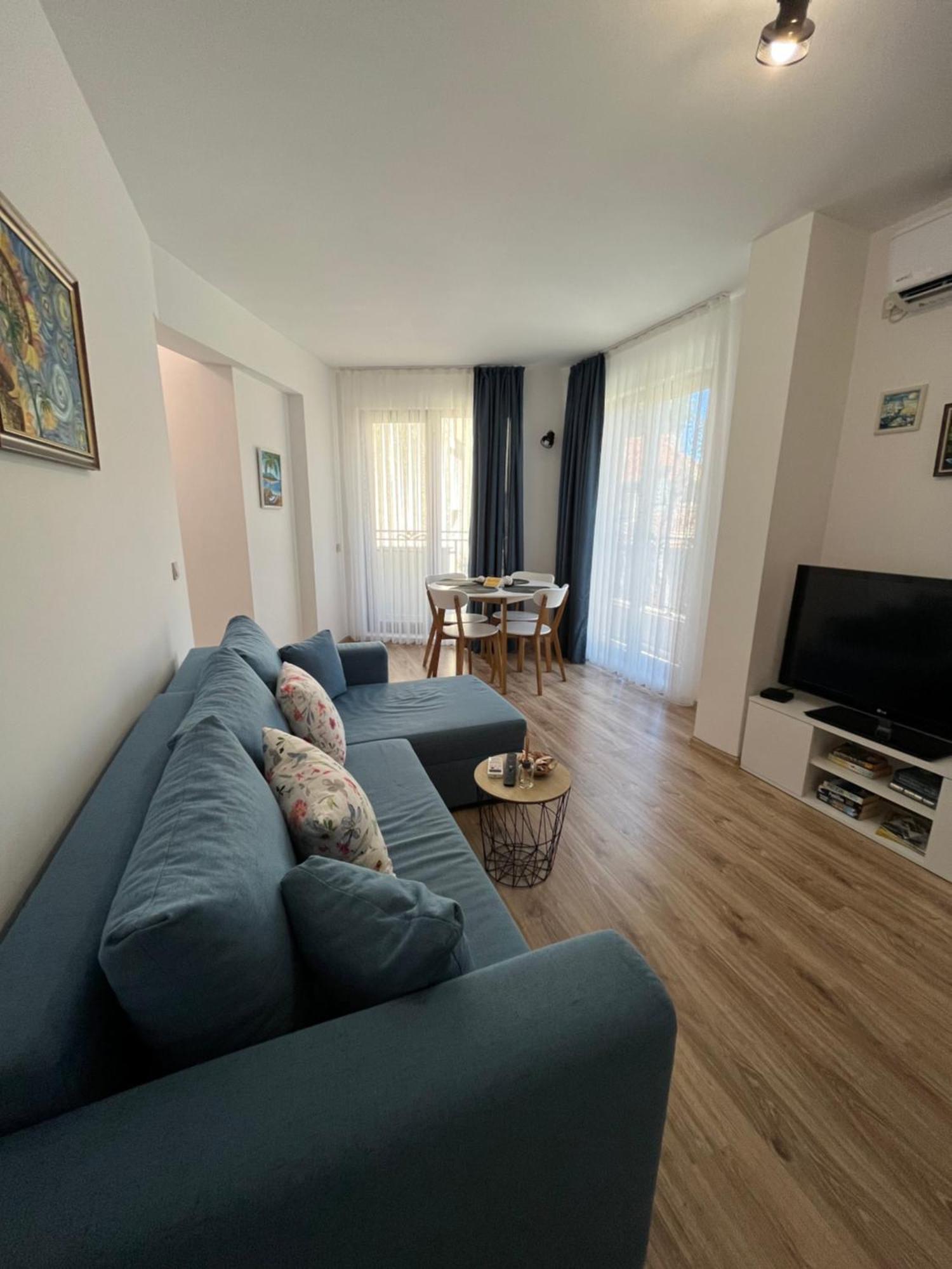 Azzurro Premium Apartment On Bulevard Bogoridi Burgas Zewnętrze zdjęcie